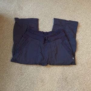 Lululemon capris